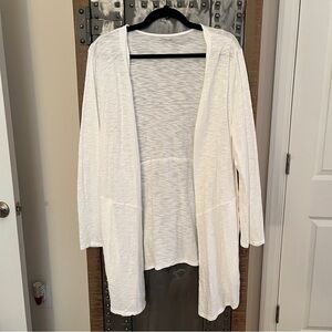 Chico's The Ultimate Tee White Open-Front Cardigan with Asymmetrical Hem